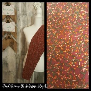 LuLaRoe Tall and Curvy Leggings